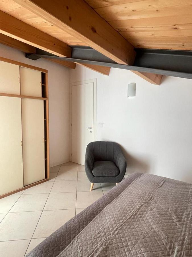 Villa Emma -Walterigato Apartments Solo Per Famiglie Лидо-ди-Езоло Экстерьер фото
