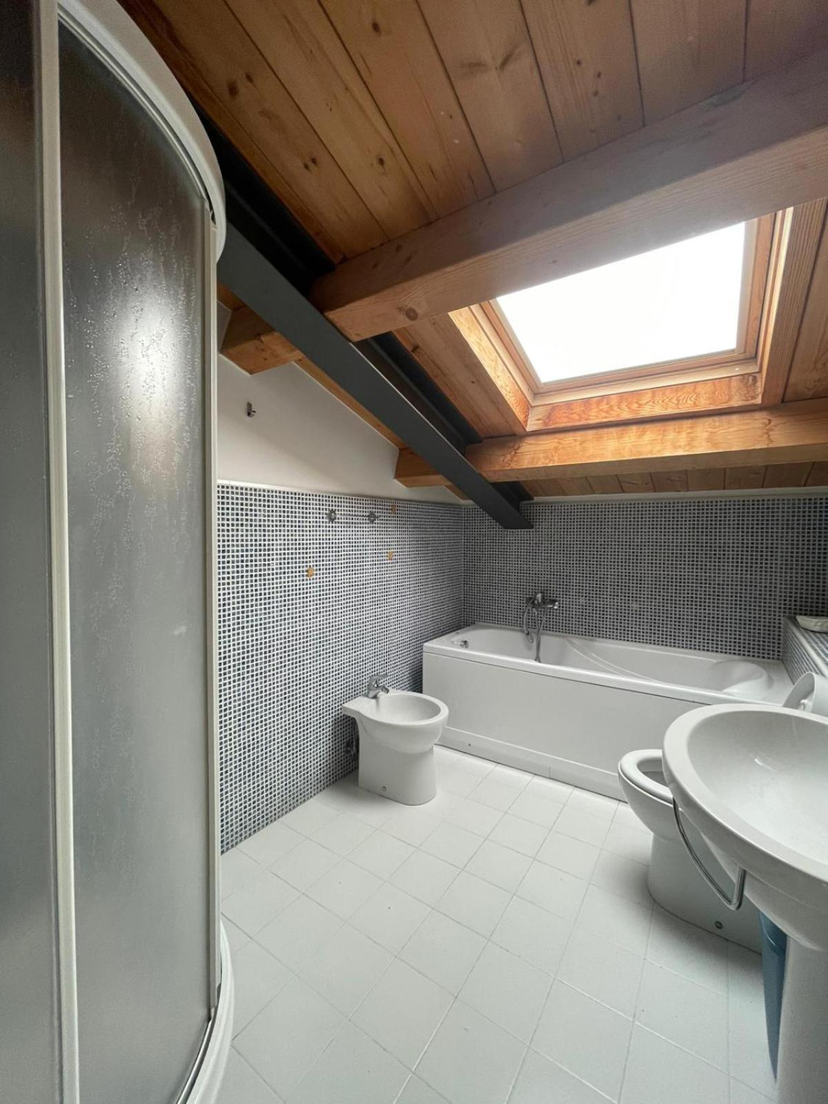 Villa Emma -Walterigato Apartments Solo Per Famiglie Лидо-ди-Езоло Экстерьер фото